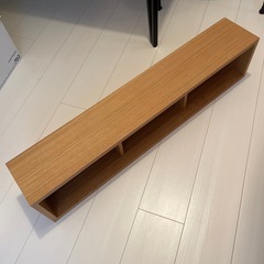 無印良品　
壁に付けられる家具箱