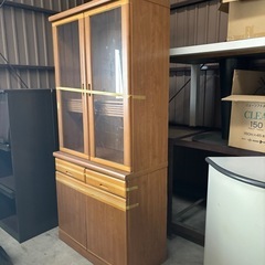 岩槻　タダであげます　食器棚の画像