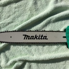 新品同様 makitaマキタ 電気チェンソーの画像