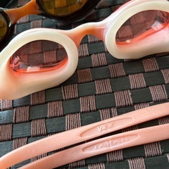 レディース　ゴーグルの画像
