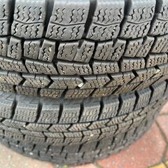 ★ バリ山！ ダンロップ ウィンターマックス WM02 145/80R13 2022年製 8-9分山 13インチ スタッドレスタイヤ 4本セット リサイクルショップ札幌 買取本舗 T-1520の画像