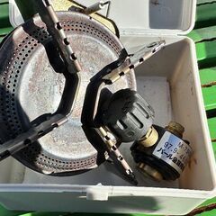 アウトドア　キャンプ　ガス台　ガス　まとめ売りの画像