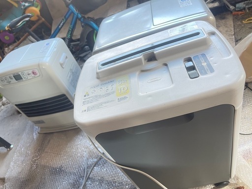 大きめ業務用シュレッダー