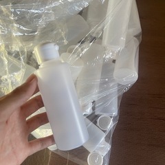 液体容器