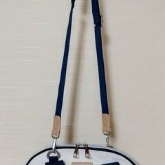 B.BESS バックの画像