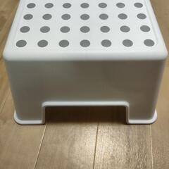 IKEA イケア　子供用ステップ　ボルメンの画像