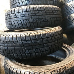165/50R15ヨコハマスタッドレスタイヤの画像