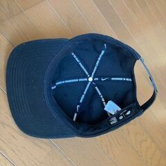 【旧正月前SALE(*^^*)】【未使用】NIKE KIDS帽子 NIKE pro DRY-FITの画像