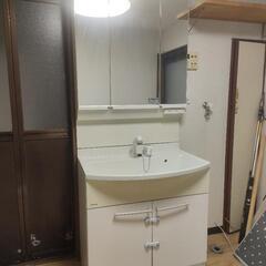 Panasonic パナソニックの3面鏡洗面台　W750の画像