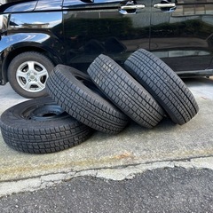 (お取引中)スタッドレスタイヤホイール付き4本セット195/80R 15の画像