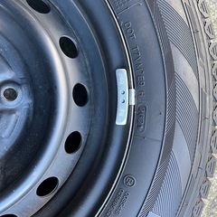 (お取引中)スタッドレスタイヤホイール付き4本セット195/80R 15の画像