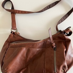 斜め掛けバッグ