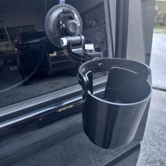 吸盤ドリンクホルダーの画像