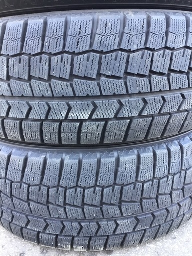 バリ溝 225/55R17 ダンロップ スタッドレスタイヤ 4本セット 