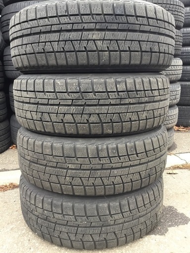 溝有り 205/60R16 ヨコハマ スタッドレスタイヤ 4本セット