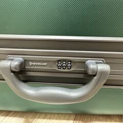 スーツケース　中型（ダンロップ製）緑色　無料でお譲りいたしますの画像