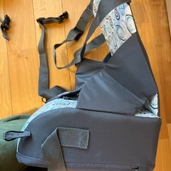 ベビーダイニング　ブースターチェア　新品の画像