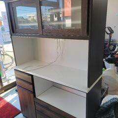 木目調　食器棚　キッチンボード　中古　リサイクルショップ宮崎屋住吉店24.12.1の画像