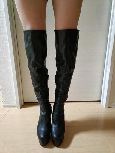 試着のみ　ブーツ