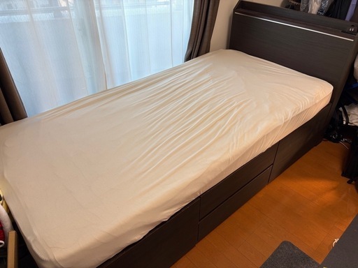 【取引中】ニトリ　シングルサイズベッド、マットレスセット