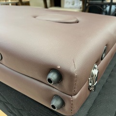美原店　背術ベッド　エステ　マッサージ　整体 持ち運び式　ベッドの画像