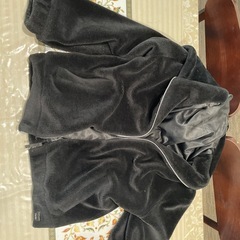 モコモコジャケットあげます