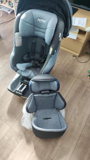 Aprica チャイルドシート