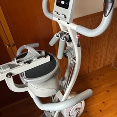 エアロバイク 折りたたみ可(使用回数3回)