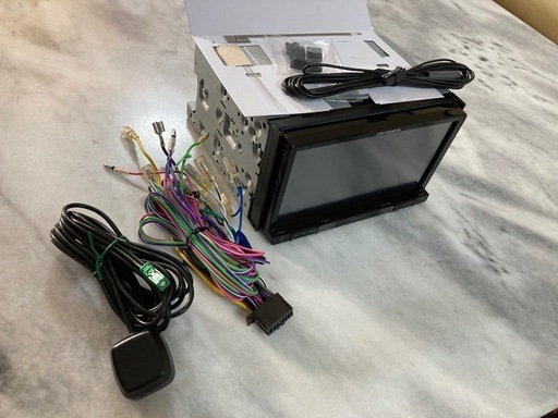 【商談中】 ?美品?2018　 AVIC-RZ502　カロッツェリア楽NAVI  DVD CD ワンセグ 地デジ TV SD AUX 