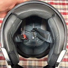 ほぼ未使用！WINS MODIFY X ヘルメットの画像