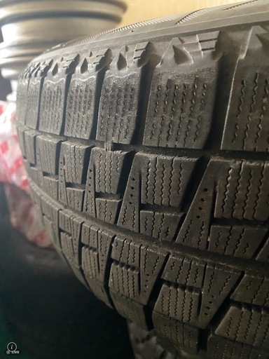 スタッドレス　アルミ付きBLIZZAK REVO2 185/65R15