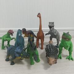 ＜取引中＞動物&恐竜フィギュアセットの画像