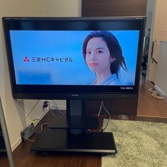 シャープ AQUOS LC-52AE7 2010年製　TVスタンド付