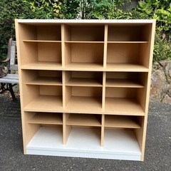 靴箱　スリッパ入れの画像