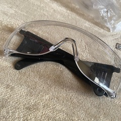 実験用の保護メガネ(3個入り)