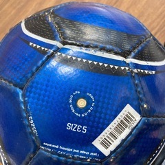 ジャブラニ　アディダス　5号　サッカーボール　プーマ　すね当て　日本サッカー協会の画像