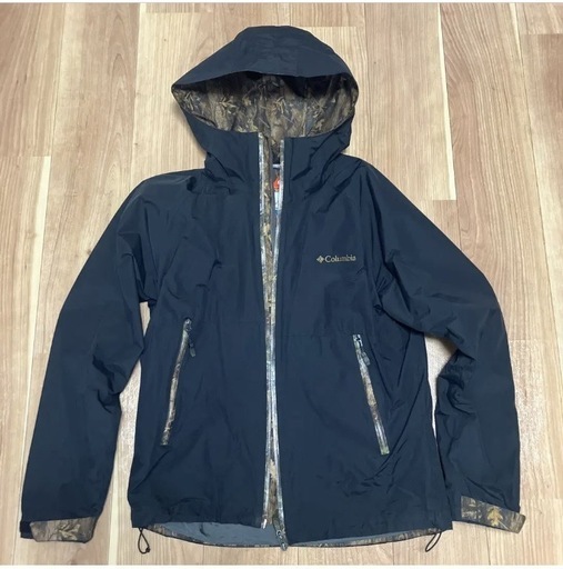 マウンテンパーカー