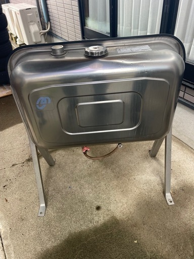 錆びないステンレス灯油タンク90L