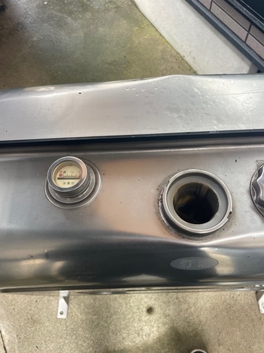 錆びないステンレス灯油タンク90L
