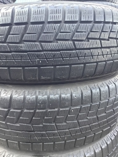 バリ溝 185/60R15 ヨコハマ スタッドレスタイヤ 4本セット