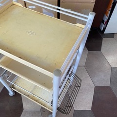 ワゴン　カート　ラック　の画像