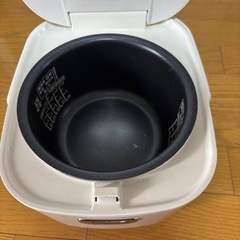 炊飯器の画像