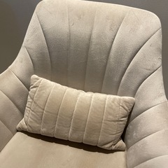 ベロアチェアの画像