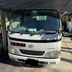 トヨタ　ダイナ　ダブルキャブ