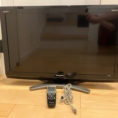テレビ　アクオス　32型