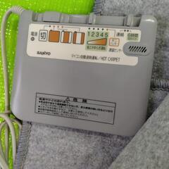 【決まりました】ホットカーペット３畳用
