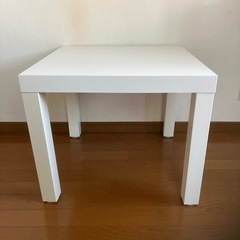 ★IKEA　LACKテーブル「美品」白の画像