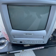 テレビ　フナイ製