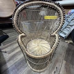 エマニエルとうの椅子の画像