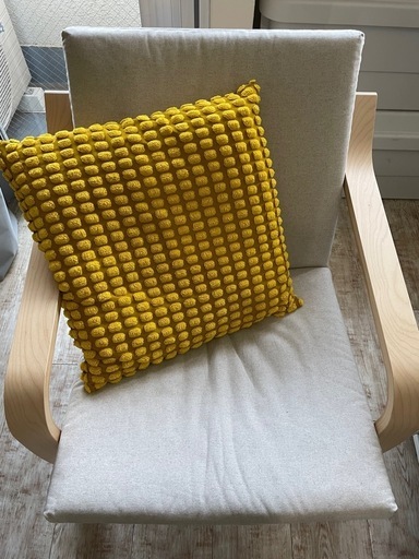 IKEA ローバックチェア（POÄNG ポエング）＋クッションお譲りします
